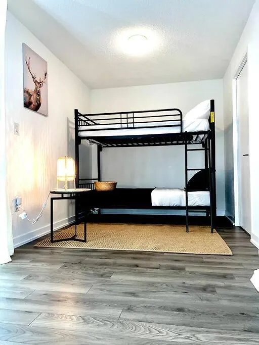 Luxurious Condo In The Center Of Downtown Toronto Canada