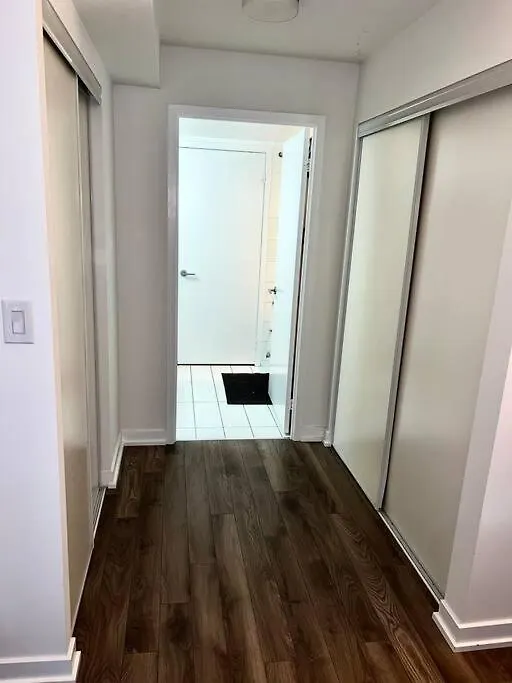 Luxurious Condo In The Center Of Downtown Toronto Canada